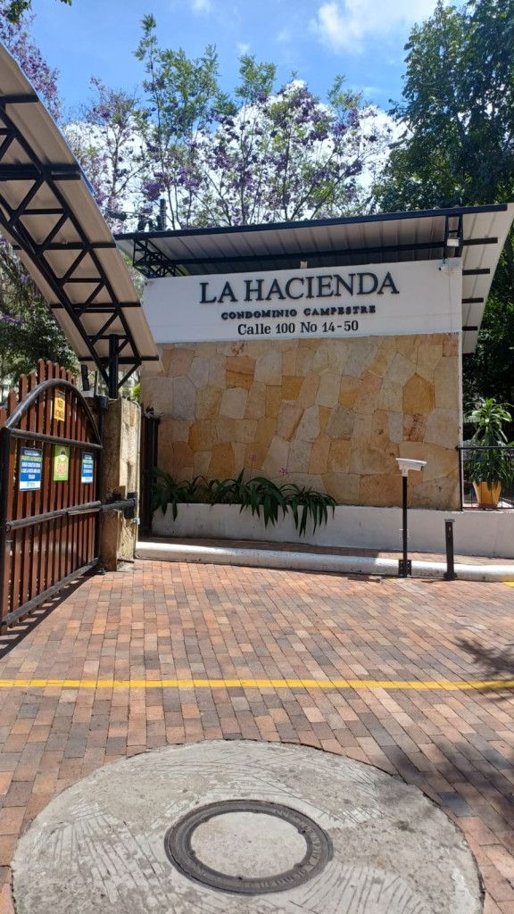 Apartamento en arriendo Tolima Ibagué Ub La Esmeralda 85 m2 Habitaciones 3 Baños 2 Garajes 0 Precio $1800000