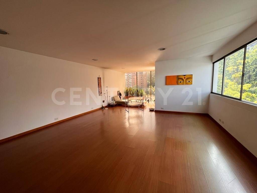 Oficina en venta Antioquia Medellín La Florida 54 m2 Habitaciones 0 Baños 2 Garajes 1 Precio $410000000