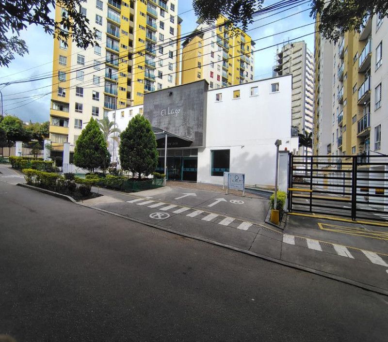 Apartamento en arriendo Santander Floridablanca Conjunto Club El Lago 70 m2 Habitaciones 3 Baños 2 Garajes 1 Precio $1764000