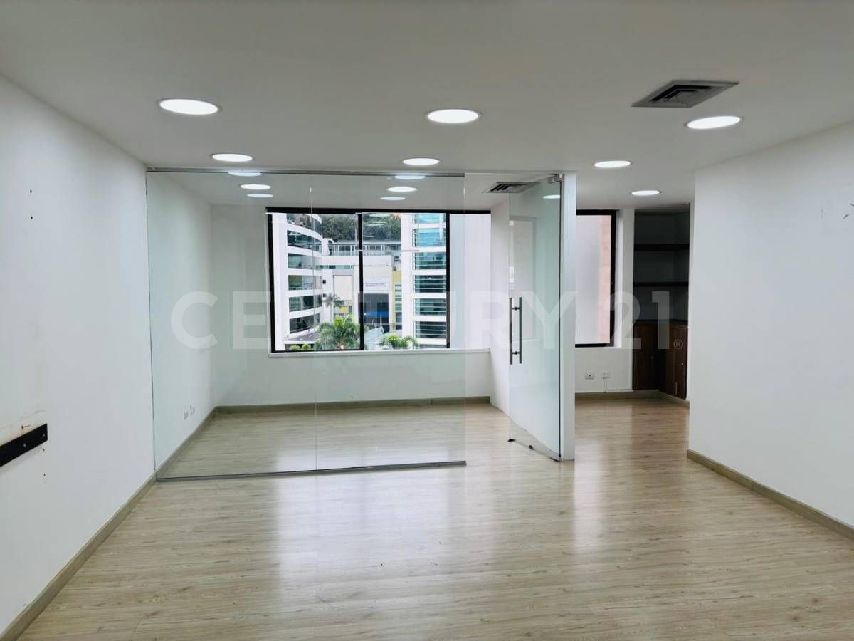Oficina en arriendo Antioquia Medellín La Florida 55 m2 Habitaciones 0 Baños 0 Garajes 1 Precio $5950000