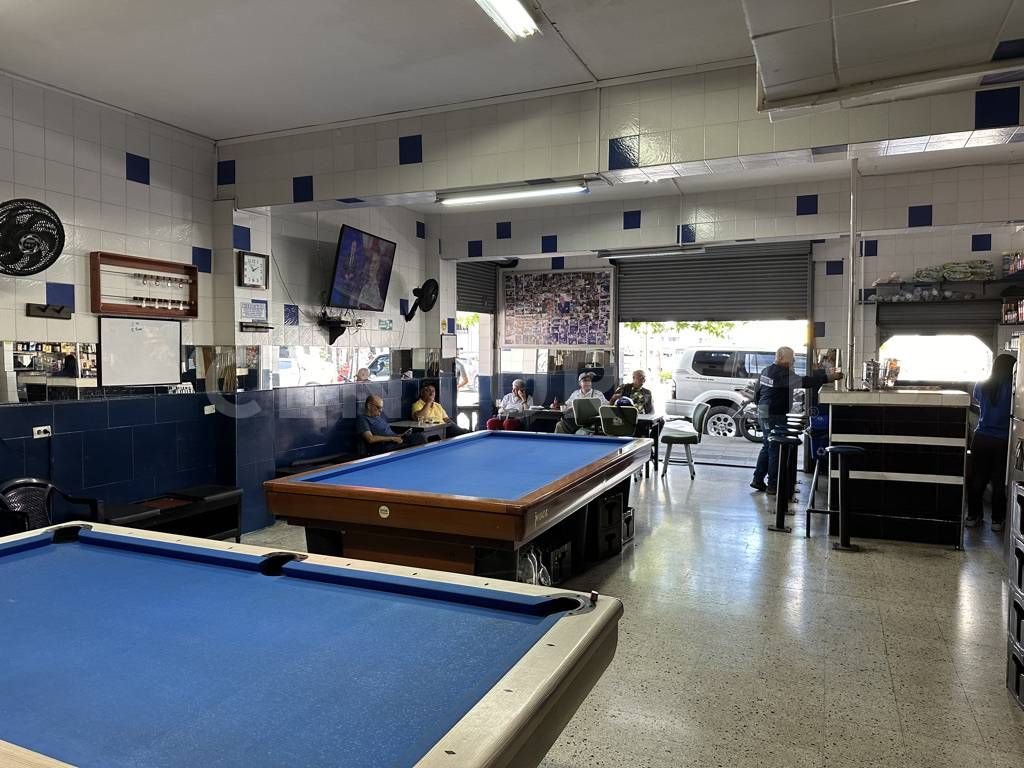 Local en venta Antioquia Medellín Perpetuo Socorro 81 m2 Habitaciones 0 Baños 1 Garajes 0 Precio $610000000