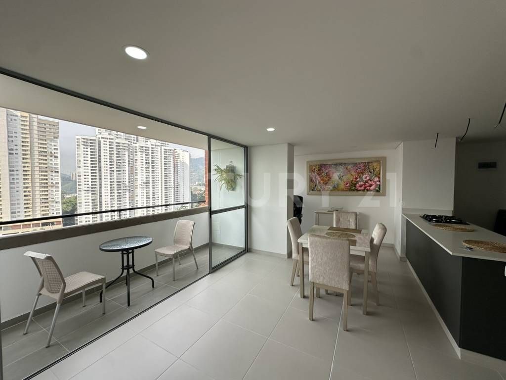 Apartamento en venta Antioquia Itagüí Ditaires 68 m2 Habitaciones 2 Baños 2 Garajes 1 Precio $530000000