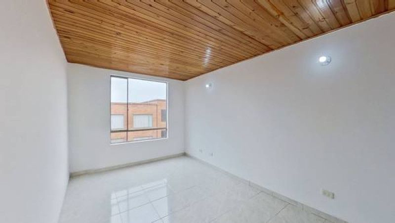 Inmuebles en Remate Apartamento en venta Cundinamarca Soacha El Oasis Et Ii 59 m2 Habitaciones 3 Baños 2 Garajes 0 Precio $164000000