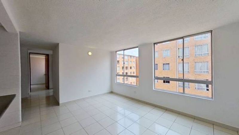 Inmuebles en Remate Apartamento en venta Cundinamarca Madrid Conjunto Residencial La Finca Super Manzana 10a 68 m2 Habitaciones 3 Baños 2 Garajes 0 Precio $182000000