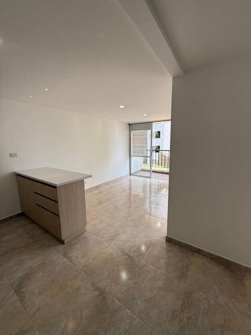 Inmuebles en Remate Apartamento en venta Valle Del Cauca Jamundí Cr Carbonero 55 m2 Habitaciones 2 Baños 2 Garajes 1 Precio $180000000