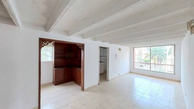 Inmuebles en Remate Apartamento en venta Valle Del Cauca Cali Prados Del Norte 72 m2 Habitaciones 3 Baños 2 Garajes 1 Precio $234040000