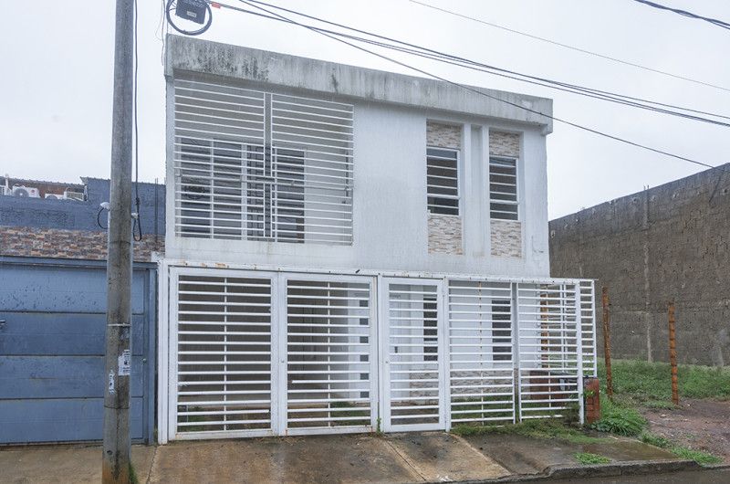 Casa en venta Valle Del Cauca Jamundí Ub Los Anturios 149 m2 Habitaciones 3 Baños 3 Garajes 1 Precio $432000000