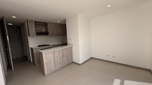 Apartamento en arriendo Antioquia Itagüí Zona Industrial 1 70 m2 Habitaciones 3 Baños 2 Garajes 1 Precio $2950000