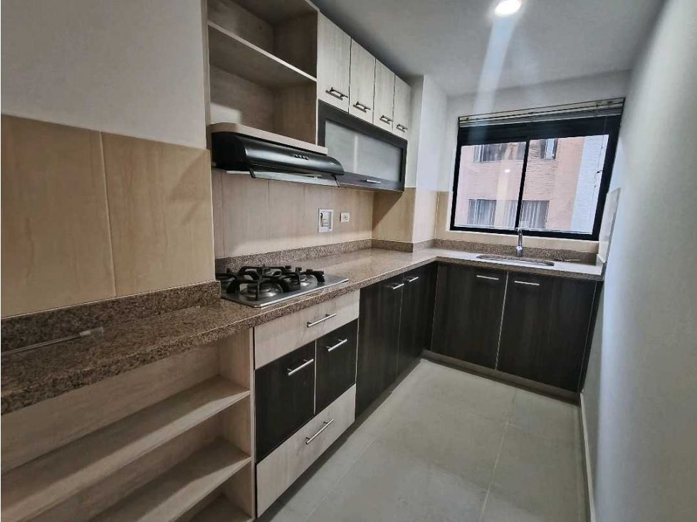 Apartamento en arriendo o venta Antioquia La Ceja Centro 108 m2 Habitaciones 3 Baños 2 Garajes 0 Precio venta $440000000 Precio arriendo $2500000