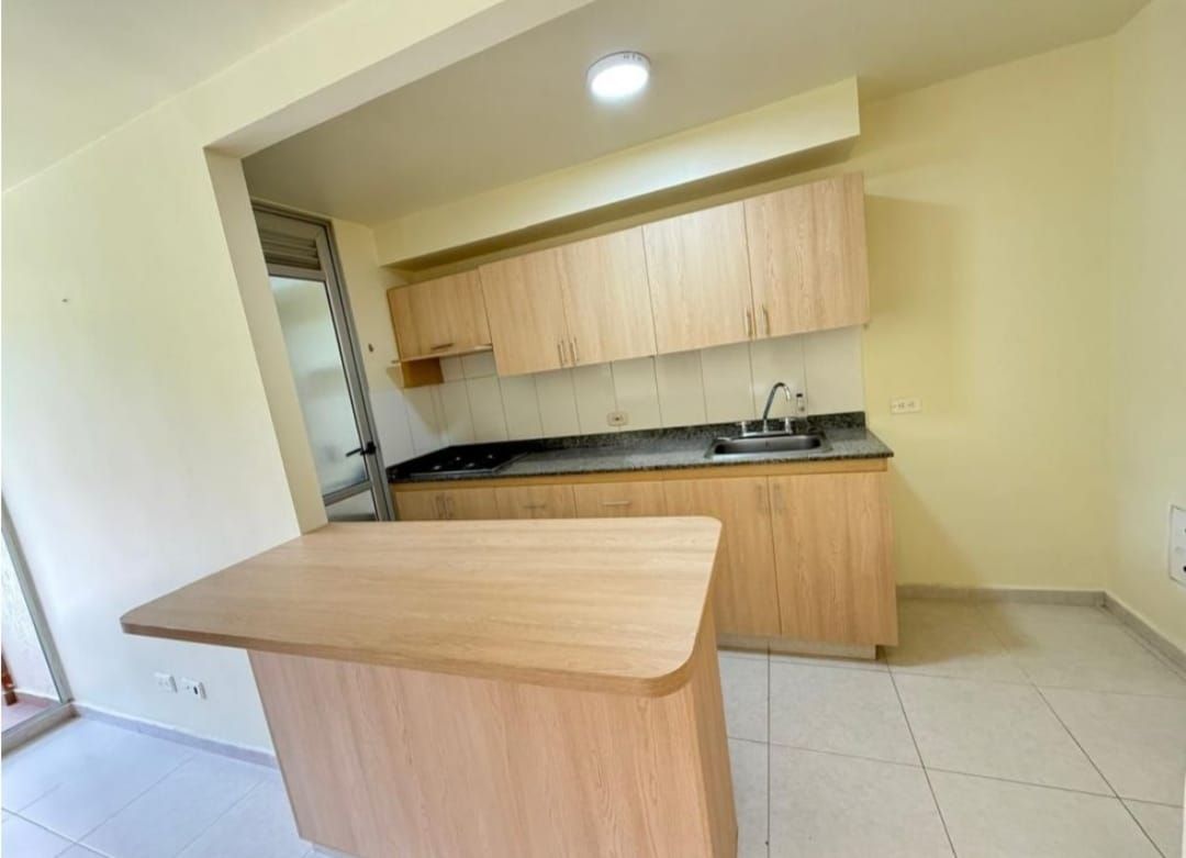 Apartamento en venta Antioquia Envigado Camino Verde De Los Naranjos 77 m2 Habitaciones 3 Baños 2 Garajes 1 Precio $470000000