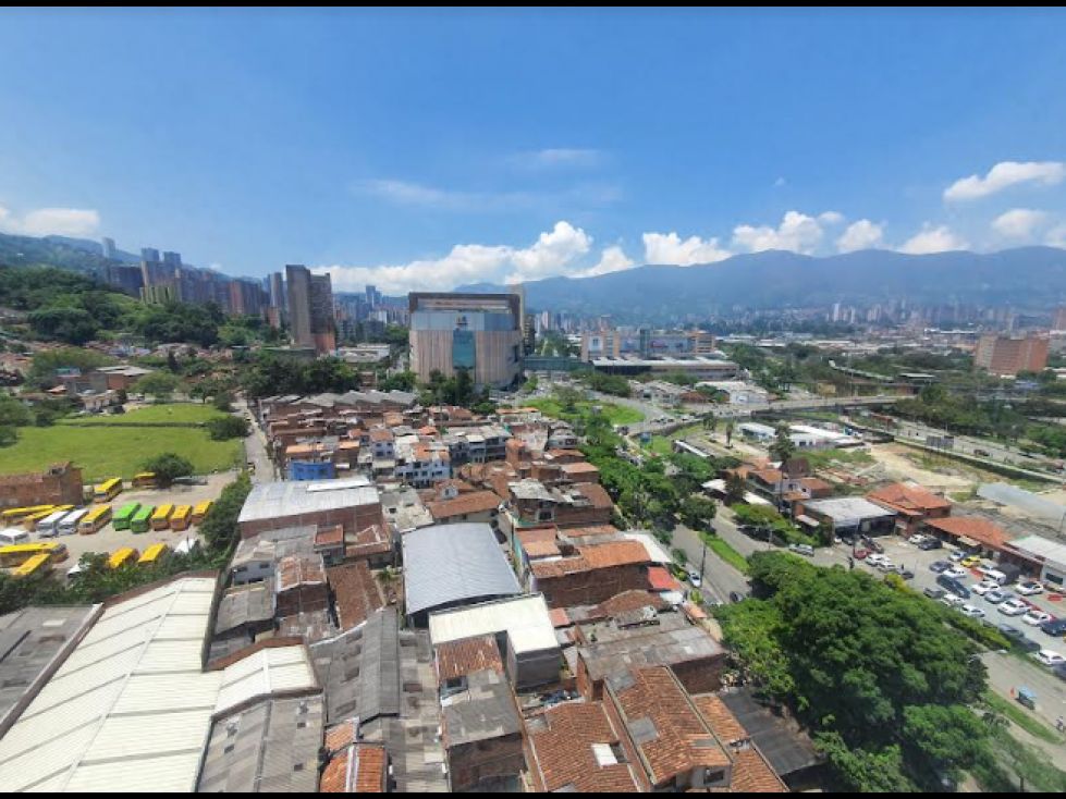Oficina en arriendo Antioquia Envigado Las Vegas 37 m2 Habitaciones 0 Baños 1 Garajes 1 Precio $3200000