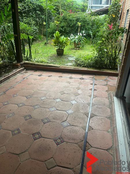 Apartamento en arriendo Antioquia Medellín La Candelaria 100 m2 Habitaciones 3 Baños 2 Garajes 1 Precio $3000000