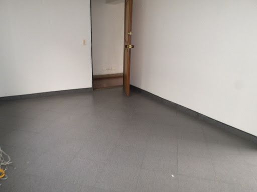 Oficina en arriendo Cundinamarca Bogotá Quinta Camacho 29 m2 Habitaciones 0 Baños 1 Garajes 0 Precio $1556341