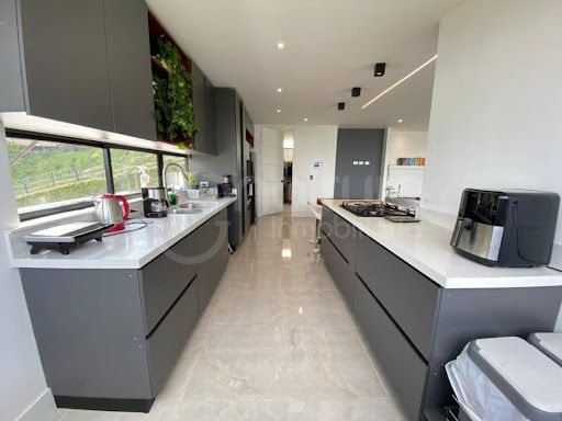 Casa en arriendo Antioquia Medellín Las Palmas 276 m2 Habitaciones 3 Baños 5 Garajes 2 Precio $12000000