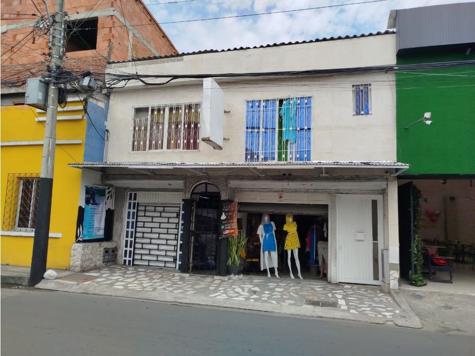 Casa en venta Valle Del Cauca Palmira Central 550 m2 Habitaciones 9 Baños 9 Garajes 1 Precio $850000000