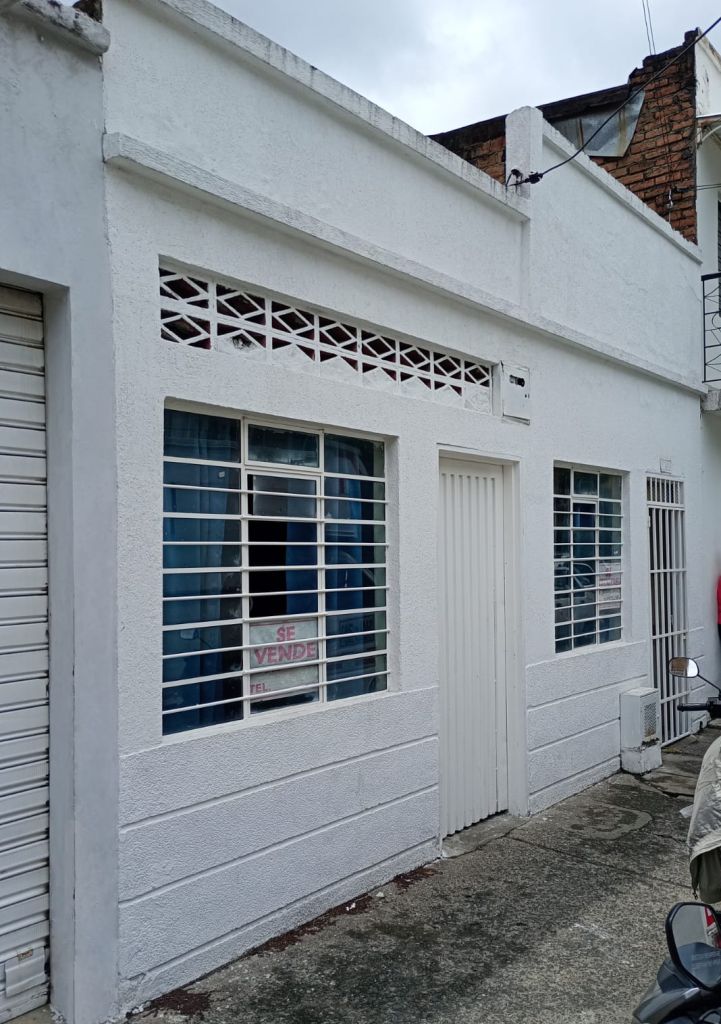 Casa en venta Valle Del Cauca Cali Cristóbal Colón 160 m2 Habitaciones 3 Baños 3 Garajes 0 Precio $350000000