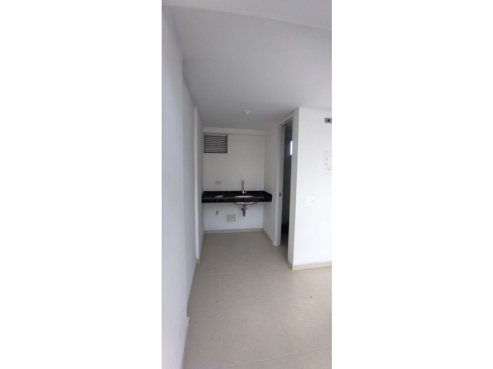 Local en venta Santander Bucaramanga C Torres De Monterredondo 15 m2 Habitaciones 0 Baños 1 Garajes 0 Precio $126000000