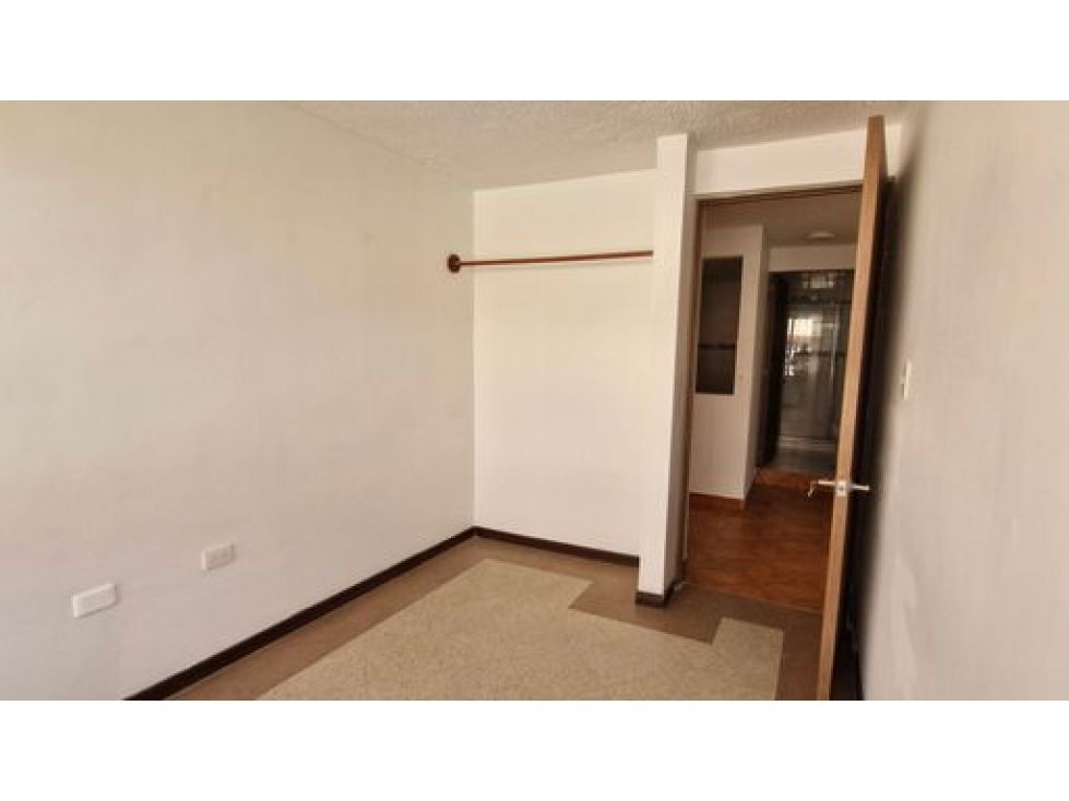 Apartamento en venta Cundinamarca Madrid Madrid 450 m2 Habitaciones 9 Baños 4 Garajes 0 Precio $585000000