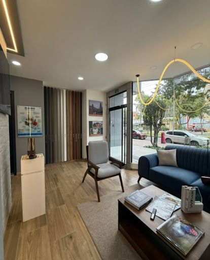 Local en venta Cundinamarca Bogotá San Patricio 120 m2 Habitaciones 0 Baños 1 Garajes 1 Precio $1950000000