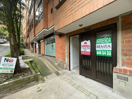 Local en arriendo Antioquia Sabaneta Betania 30 m2 Habitaciones 0 Baños 1 Garajes 0 Precio $2000000