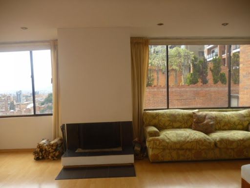 Apartamento en venta Cundinamarca Bogotá Emaus 320 m2 Habitaciones 3 Baños 4 Garajes 2 Precio $2700000000