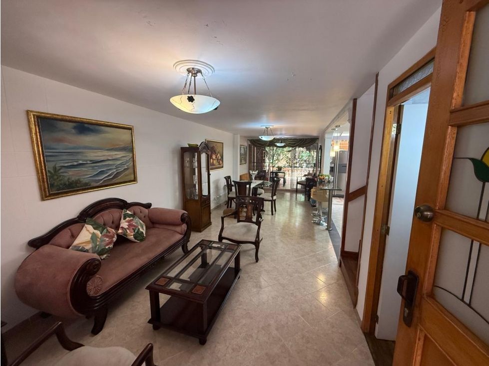 Apartaestudio en venta Antioquia Medellín La Mota 186 m2 Habitaciones 3 Baños 3 Garajes 2 Precio $910000000