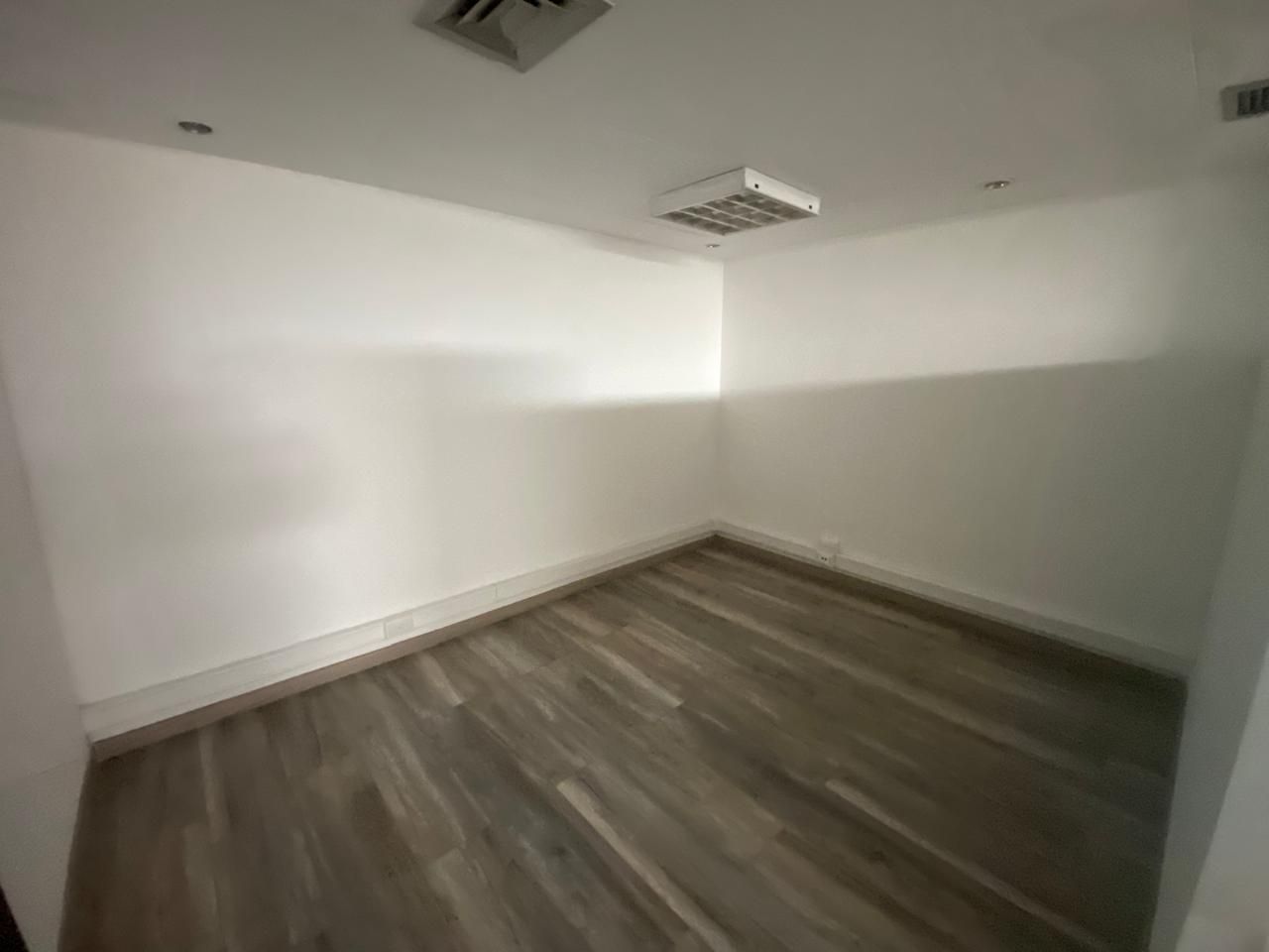 Oficina en arriendo Antioquia Medellín El Diamante 175 m2 Habitaciones 0 Baños 3 Garajes 2 Precio $11000000