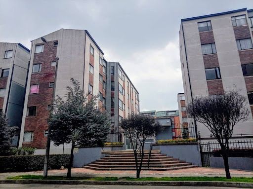 Apartamento en venta Cundinamarca Bogotá Modelia Occidental 70 m2 Habitaciones 3 Baños 2 Garajes 2 Precio $438000000