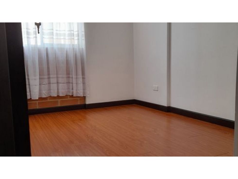 Apartamento en venta Cundinamarca Bogotá La Paz Bosa 46 m2 Habitaciones 3 Baños 2 Garajes 0 Precio $230000000