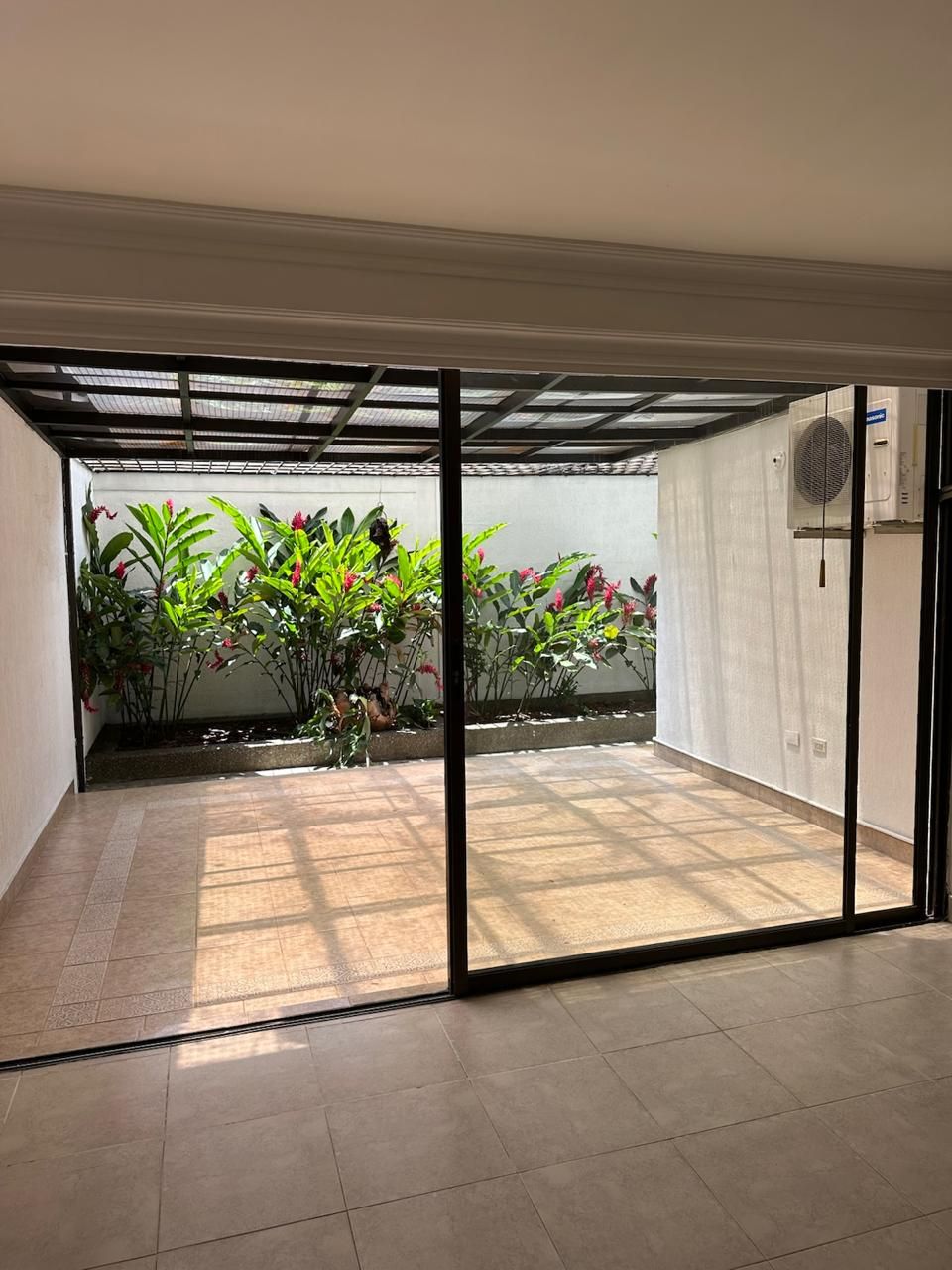 Apartamento en venta Valle Del Cauca Cali Camino Real 150 m2 Habitaciones 3 Baños 4 Garajes 1 Precio $600000000