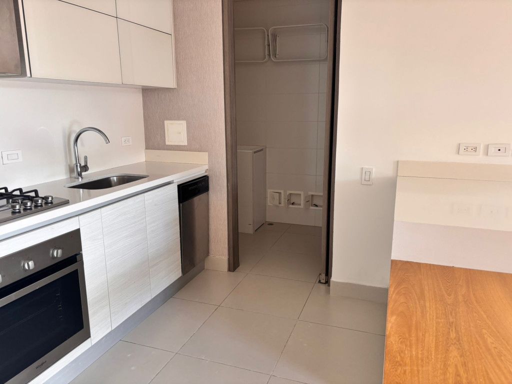 Apartamento en venta Cundinamarca Bogotá Chico Norte Et Ii 88 m2 Habitaciones 1 Baños 2 Garajes 2 Precio $995000000