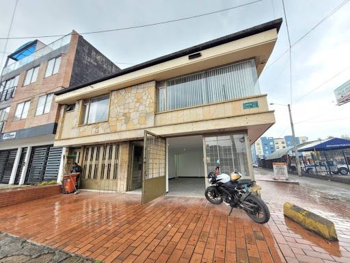 Local en arriendo Cundinamarca Bogotá Normandía 30 m2 Habitaciones 0 Baños 1 Garajes 0 Precio $1300000