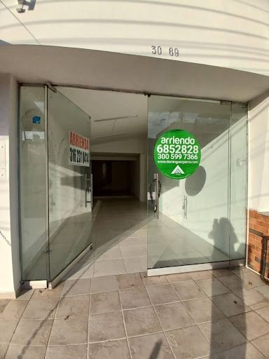 Local en arriendo Santander Floridablanca Cañaveral 170 m2 Habitaciones 0 Baños 2 Garajes 0 Precio $5800000