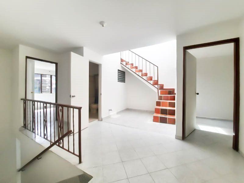 Casa en arriendo Antioquia Medellín Bombona No1 180 m2 Habitaciones 4 Baños 3 Garajes 0 Precio $3000000