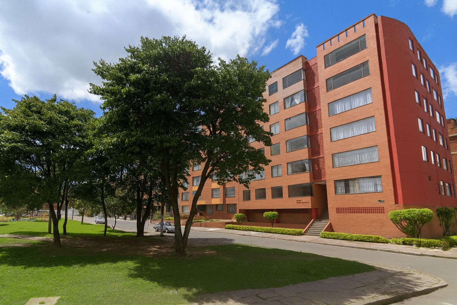 Apartamento en arriendo Cundinamarca Bogotá Comuneros 42 m2 Habitaciones 1 Baños 1 Garajes 0 Precio $1317000