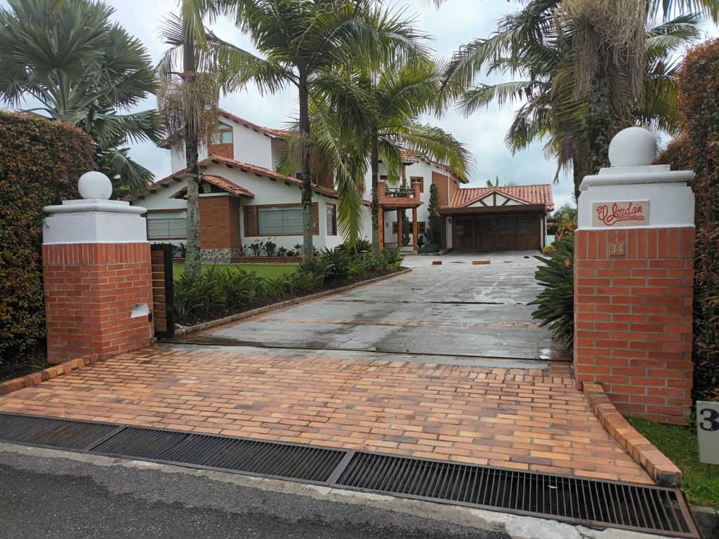 Casa Campestre en venta Antioquia Rionegro Rionegro 600 m2 Habitaciones 6 Baños 8 Garajes 10 Precio $4400000000