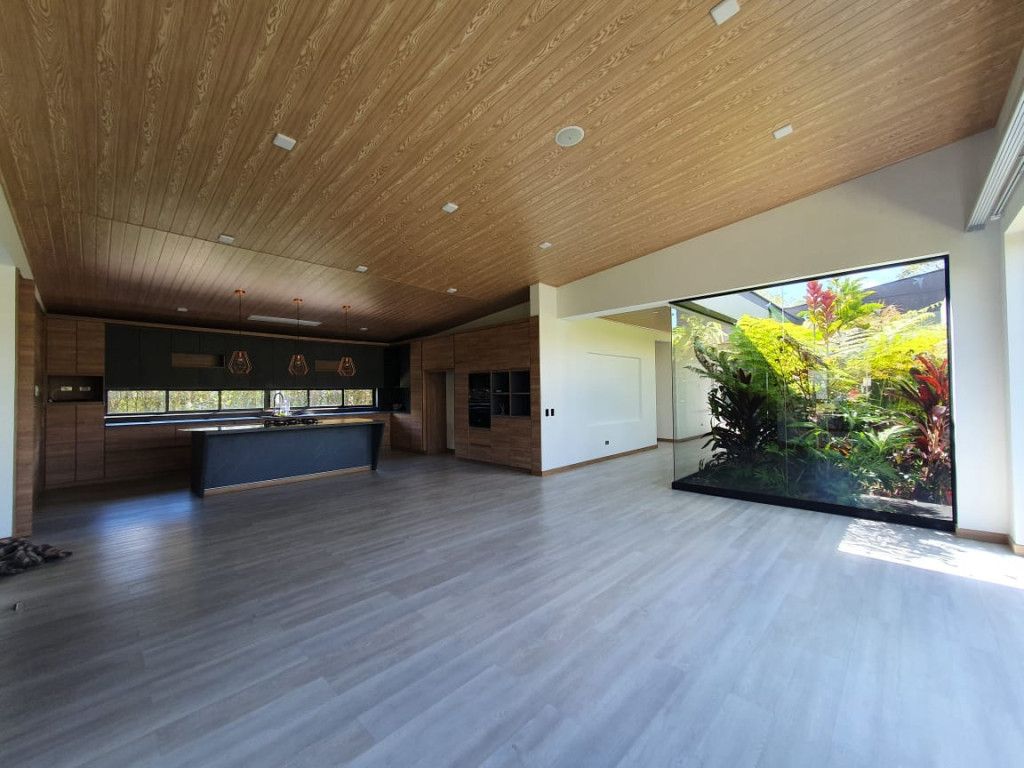 Casa Campestre en venta Antioquia Rionegro Rionegro 540 m2 Habitaciones 3 Baños 4 Garajes 3 Precio $4400000000