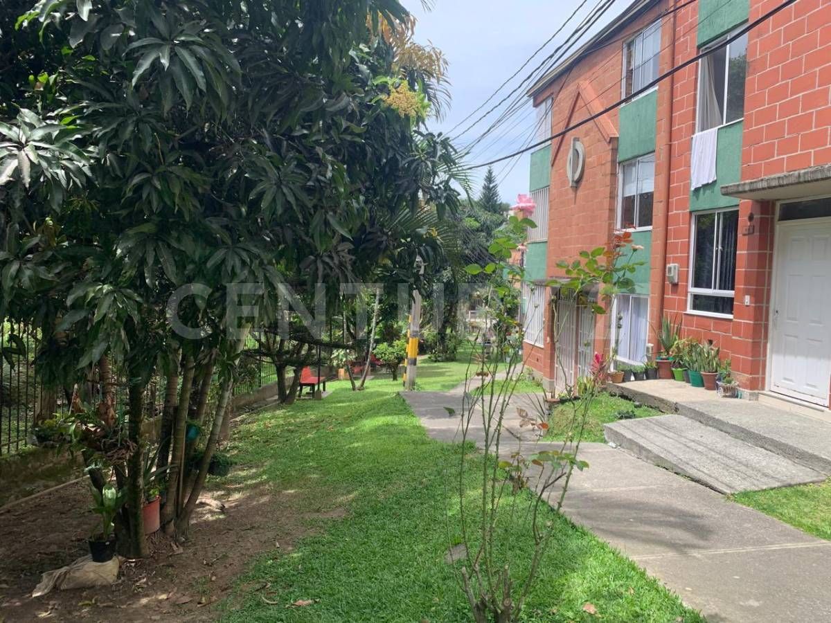 Casa en venta Antioquia Medellín Granada 98 m2 Habitaciones 3 Baños 3 Garajes 0 Precio $480000000