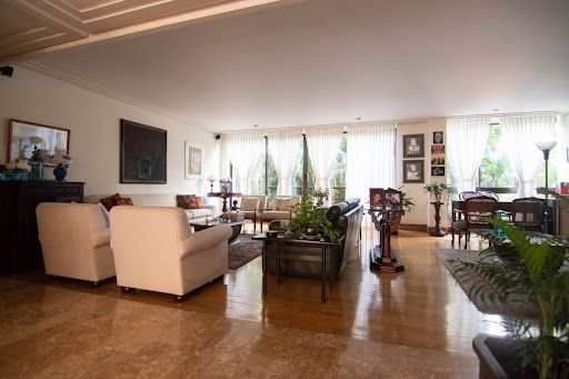 Apartamento en venta Antioquia Medellín Astorga 233 m2 Habitaciones 3 Baños 5 Garajes 2 Precio $1200000000