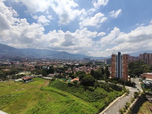 Apartamento en arriendo Antioquia Itagüí Cr Zanetti 70 m2 Habitaciones 2 Baños 2 Garajes 1 Precio $2600000