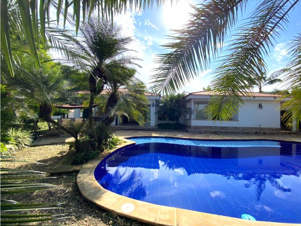 Casa en venta Valle Del Cauca Cali Parcelaciones Pance 1340 m2 Habitaciones 5 Baños 5 Garajes 6 Precio $2495000000