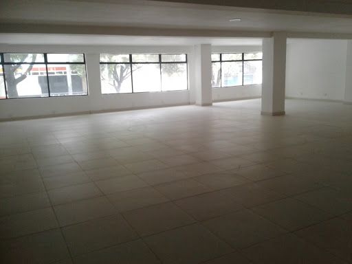 Oficina en arriendo Cundinamarca Bogotá La Porciuncula 400 m2 Habitaciones 0 Baños 8 Garajes 0 Precio $13000000