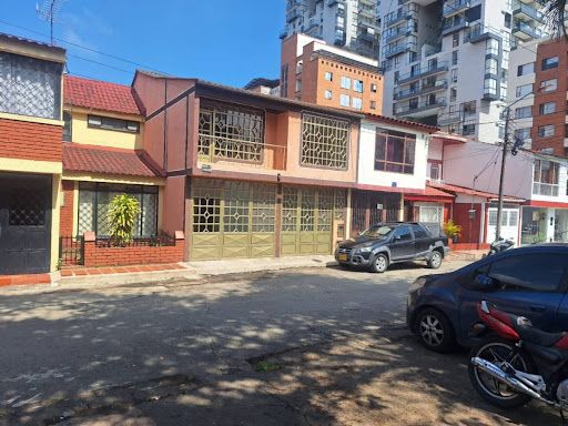 Casa en venta Tolima Ibagué Ub Los Parrales 144 m2 Habitaciones 4 Baños 3 Garajes 1 Precio $470000000