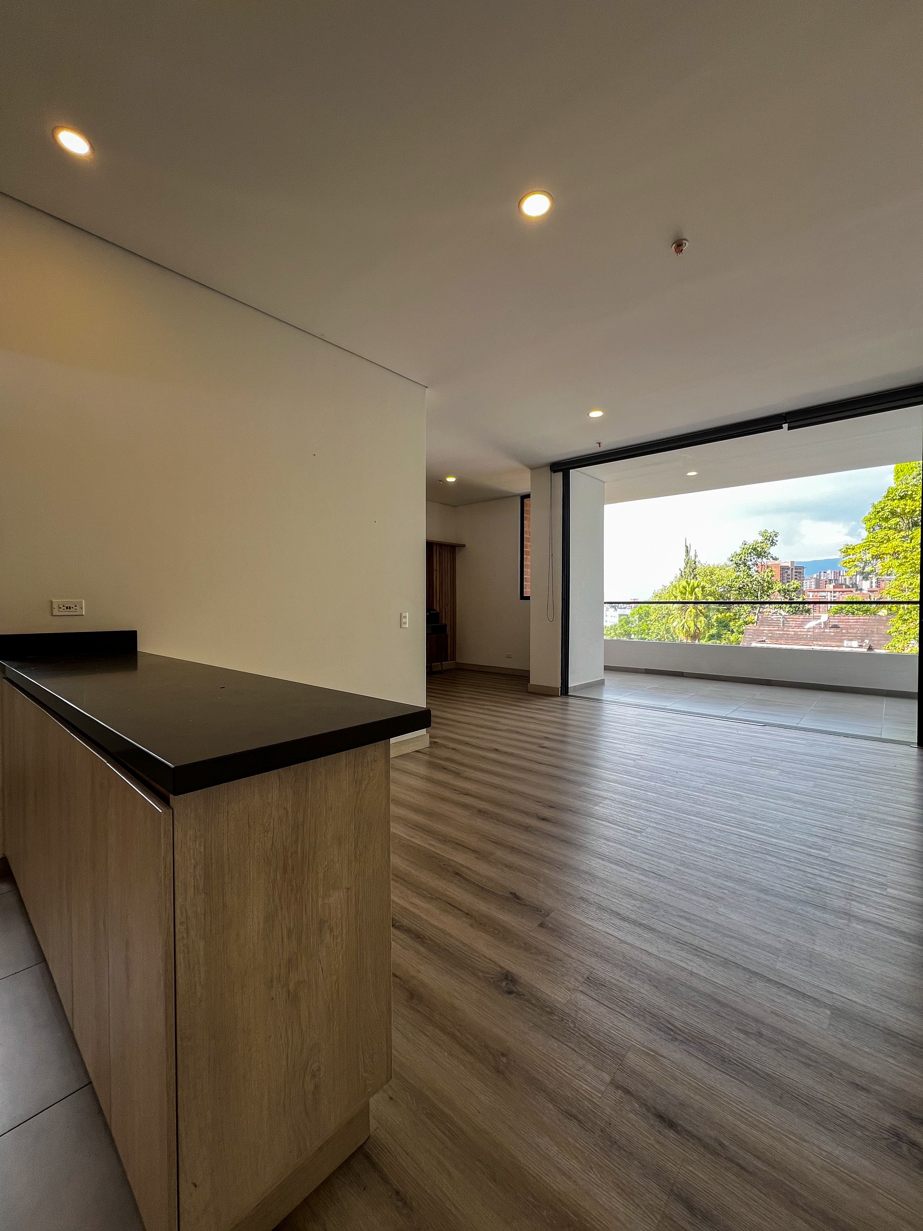 Apartamento en venta Antioquia Envigado Loma De Las Brujas 98 m2 Habitaciones 2 Baños 3 Garajes 2 Precio $845000000