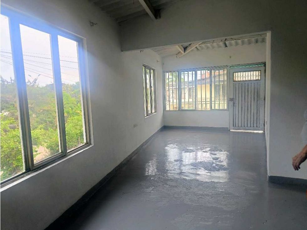 Apartamento en arriendo Valle Del Cauca Cali Jose Manuel Marroquín Ii Etapa 90 m2 Habitaciones 4 Baños 1 Garajes 0 Precio $660000