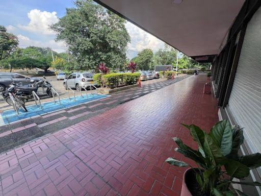 Local en venta Antioquia Medellín Suramericana 40 m2 Habitaciones 0 Baños 1 Garajes 0 Precio $350000000