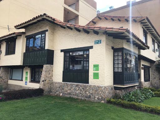 Casa en arriendo Cundinamarca Bogotá Molinos Norte 228 m2 Habitaciones 10 Baños 4 Garajes 0 Precio $12000000