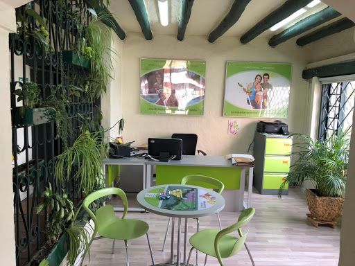 Casa en arriendo Cundinamarca Bogotá Molinos Norte 228 m2 Habitaciones 10 Baños 4 Garajes 0 Precio $13500000