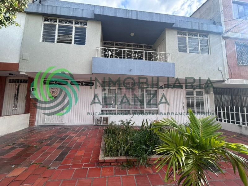 Apartamento en venta Santander Bucaramanga Provenza 193 m2 Habitaciones 4 Baños 4 Garajes 1 Precio $480000000