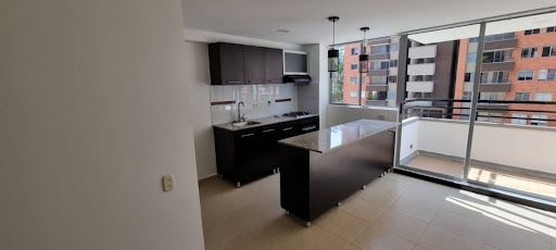 Apartamento en arriendo Antioquia Medellín La Mota 70 m2 Habitaciones 3 Baños 2 Garajes 1 Precio $3000000